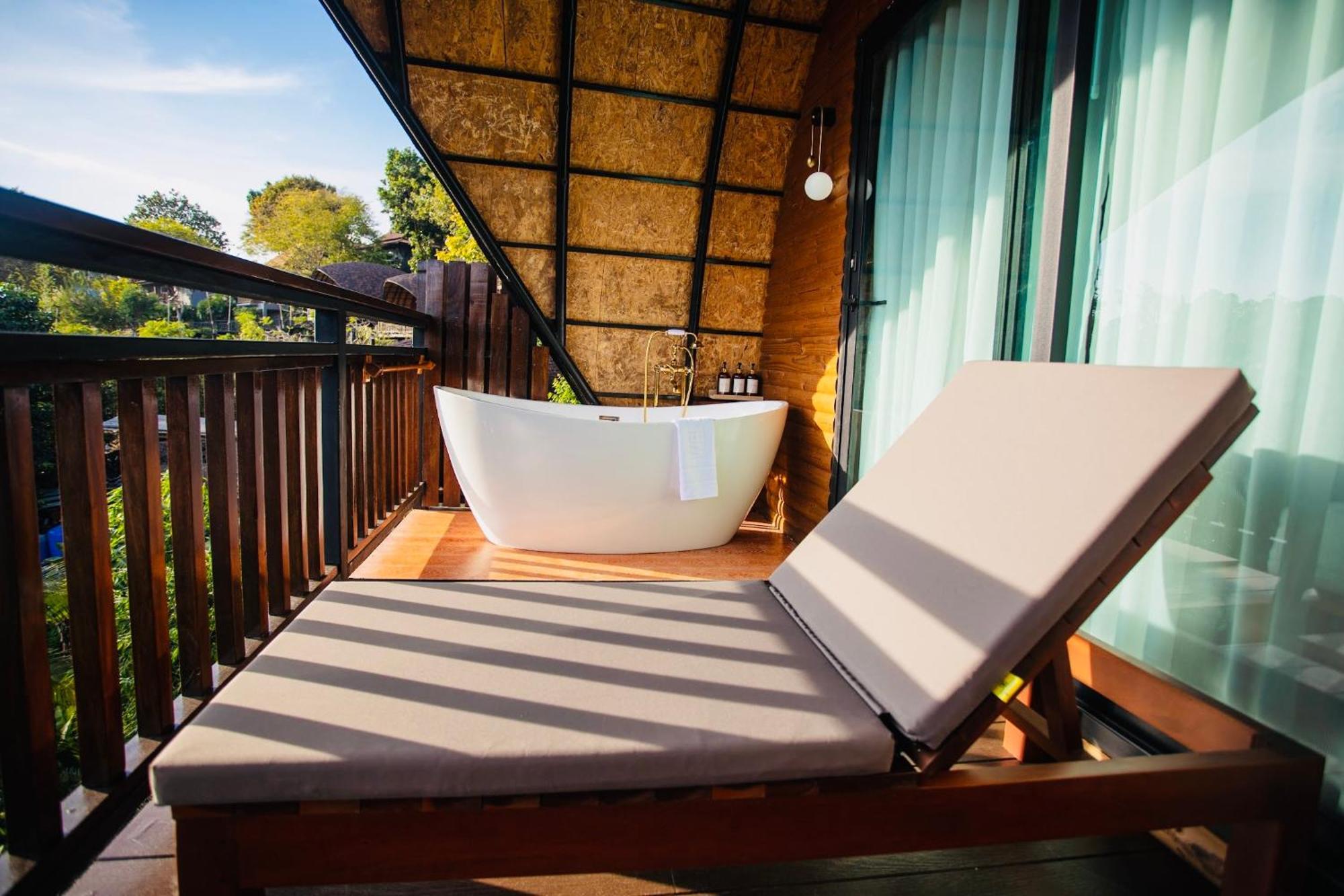 Bakantiang Resort Ko Lanta Buitenkant foto